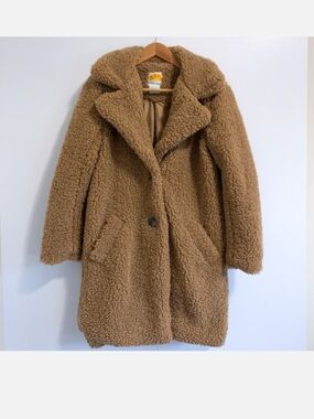 C&C California Teddy Faux-Shearling Coat in Camel/Brown